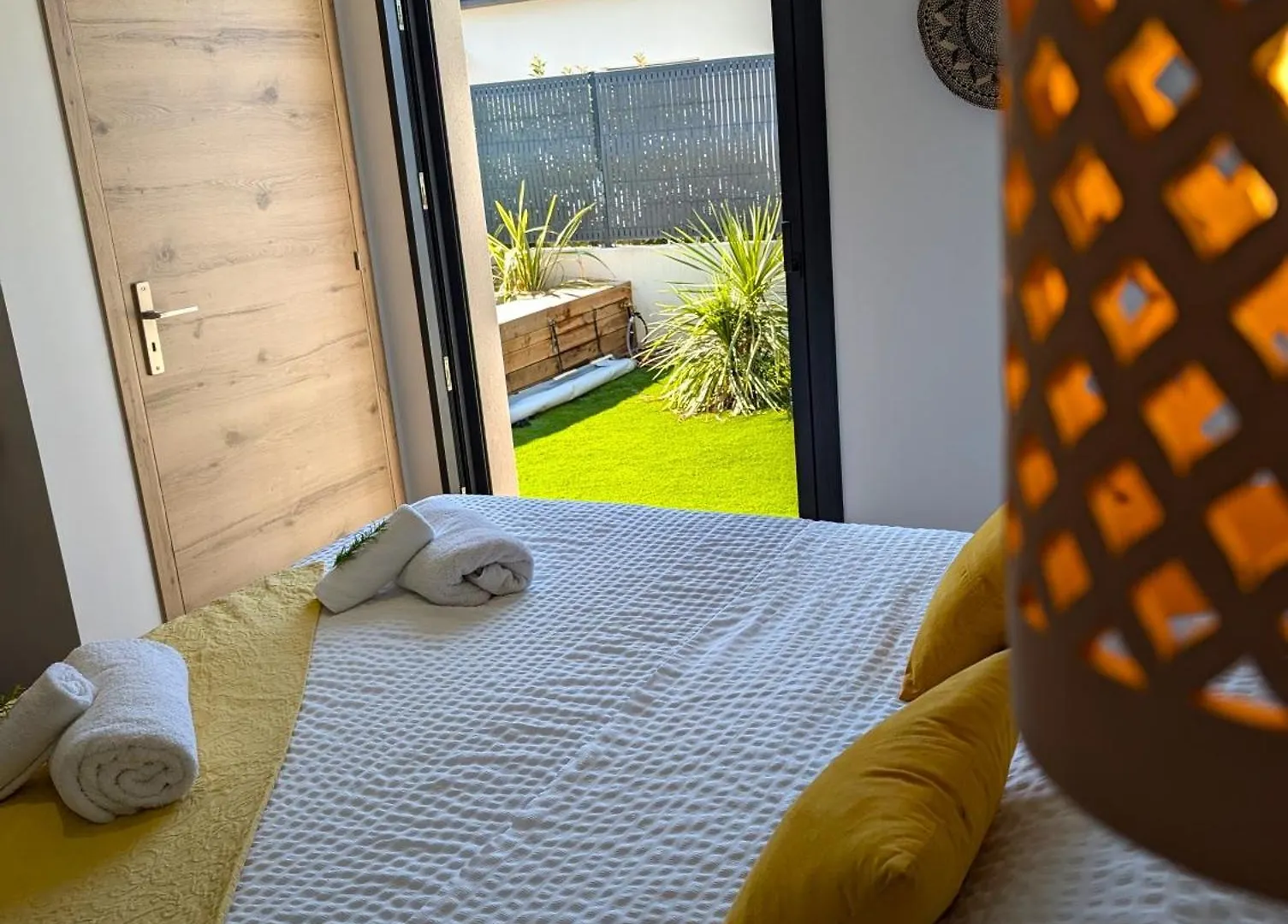 Villa Daya Lodge. L'Isle-sur-la-Sorgue France