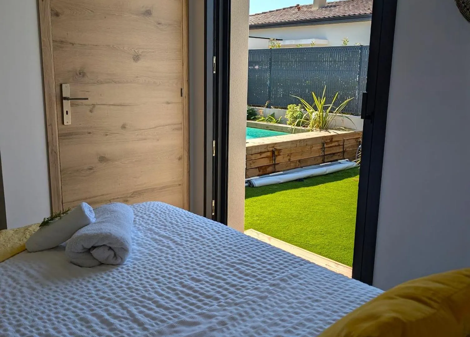 Daya Lodge. L'Isle-sur-la-Sorgue